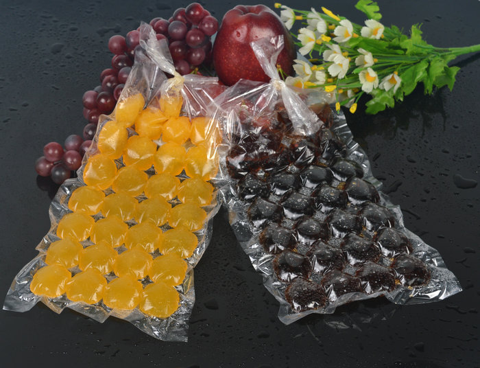 Disposable Ice Cube Bag 100 Pack (2400 Ice Cubes, 100 Bags)