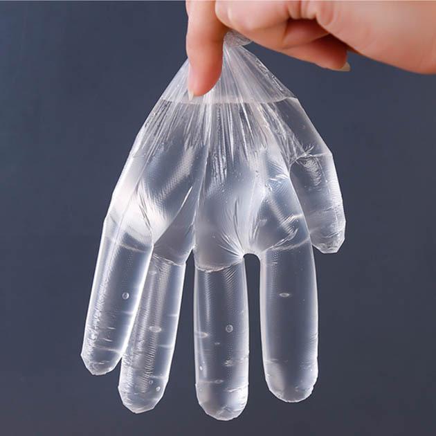 Enhance Food Safety with Disposable PE Gloves in Food Processing